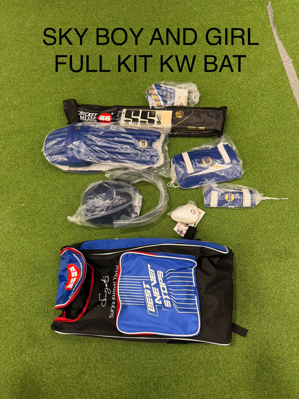 SS SKY Kashmir Willow Full Cricket Kit – JUNIOR SIZE 5 Complete Set with Bat, Pads, Gloves & Bag