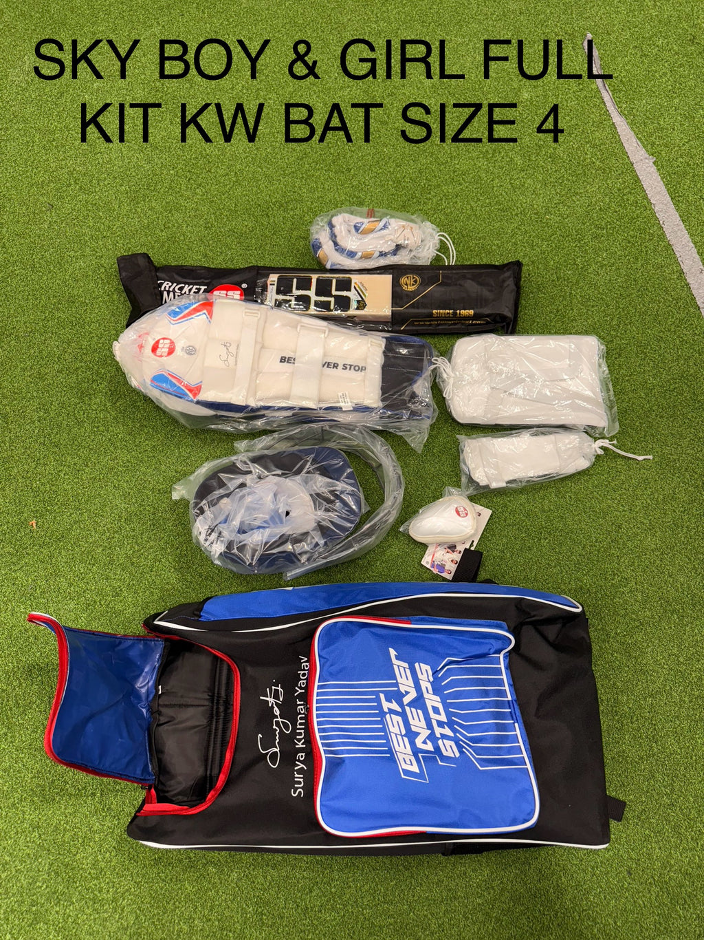 SS SKY Kashmir Willow Full Cricket Kit - JUNIOR SIZE 5 Complete Set with Bat, Pads, Gloves & Bag