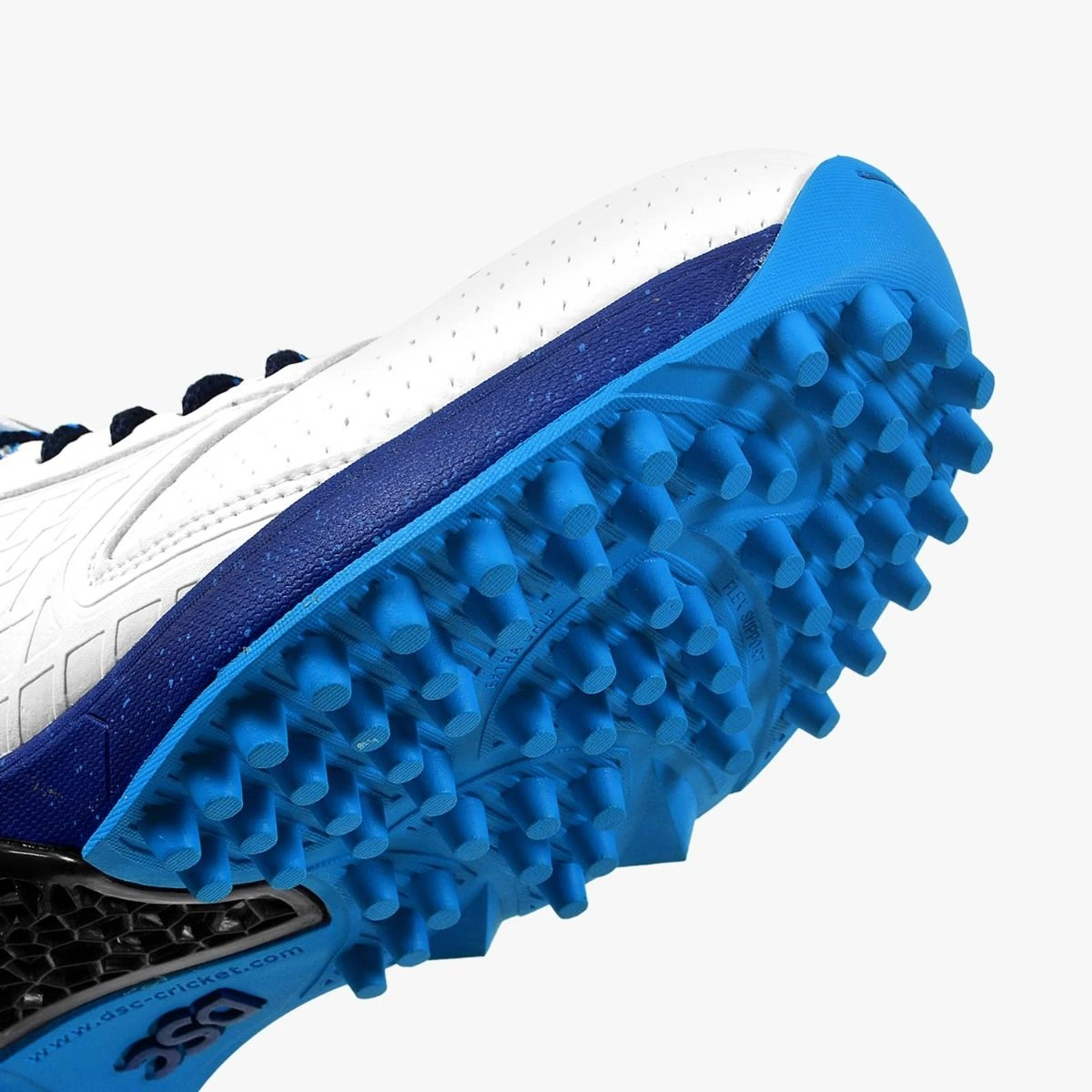 DSC Jaffa 22 Cricket Shoes White Navy Blue online promotion